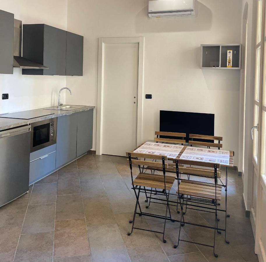 דירות Casa Mia מנטון מראה חיצוני תמונה
